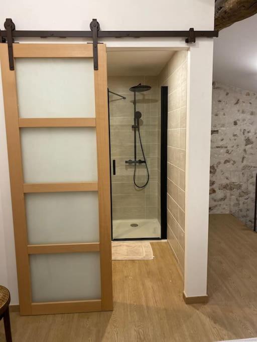 Loft En Plein Coeur Du Village 생폴드방스 외부 사진
